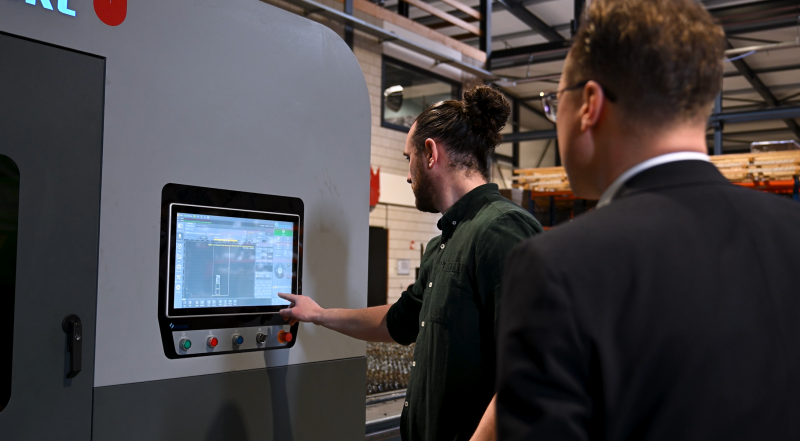 Hollandsteel Smart Giant (12)